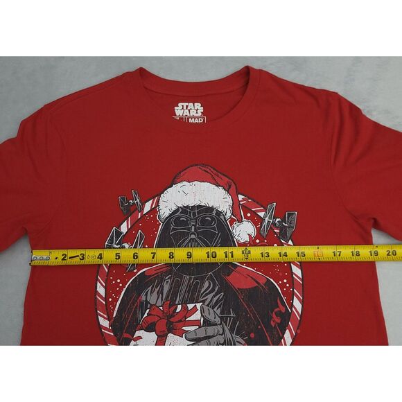 Mad Engine Mens Star Wars Christmas Tee M Red I Can Feel Your Presents Vader - Picture 5 of 6